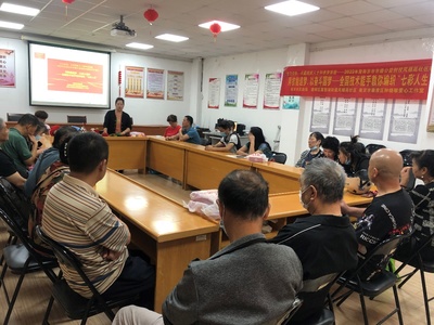 愛心工作室攜‘全國技術能手’宋愛霞走進鳳棲苑社區，助力居民職業發展